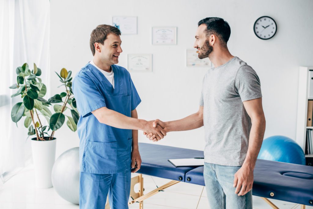How to Introduce Yourself to Patients During Rotations