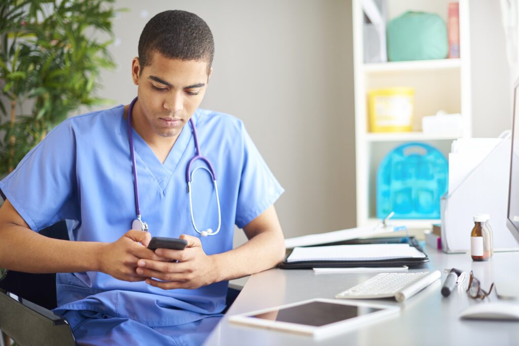 Staying Professional on Social Media as a Medical Student